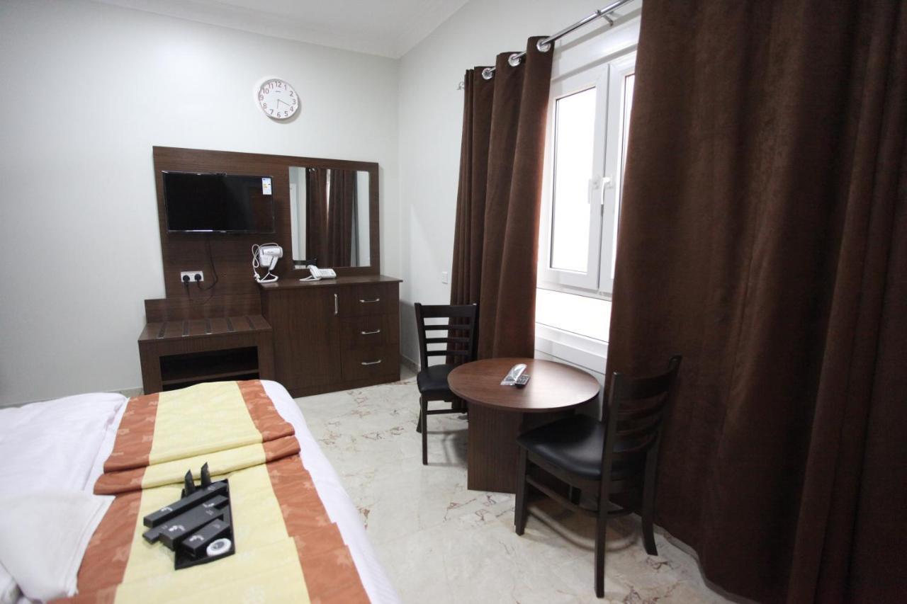 Almanzel Hotel Apartments Masqat Buitenkant foto